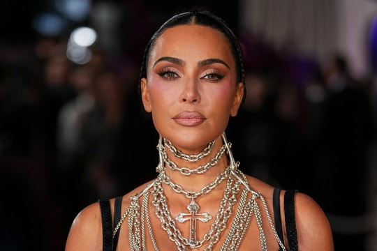 NASA đáp trả Kim Kardashian về tuyên bố 'sứ mệnh Mặt Trăng là giả'