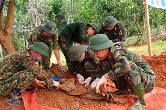 Phát hiện hài cốt liệt sỹ kèm di vật tại xã Khe Sanh, Quảng Trị