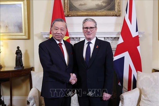 Nổi bật tuần qua: Nâng cấp quan hệ Việt Nam - Anh lên Đối tác Chiến lược toàn diện; Khắc phục hậu quả mưa lũ tại miền Trung