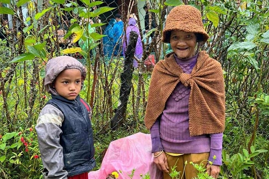 Cuộc sống của 1.700 người trong vùng cô lập