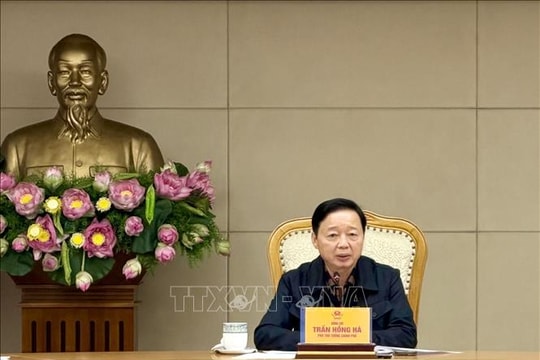 Báo cáo về Nghị quyết cơ chế đặc thù đối với đường sắt tốc độ cao trục Bắc - Nam