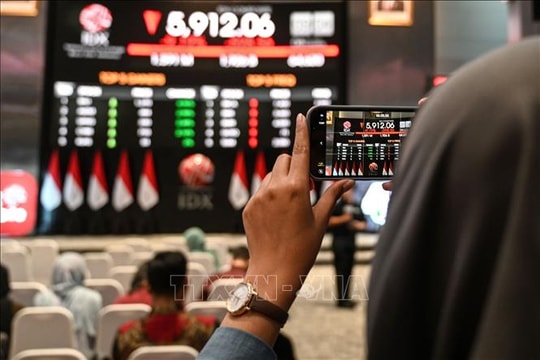 Chứng khoán châu Á vẫn theo sát thỏa thuận đình chiến thương mại Mỹ - Trung