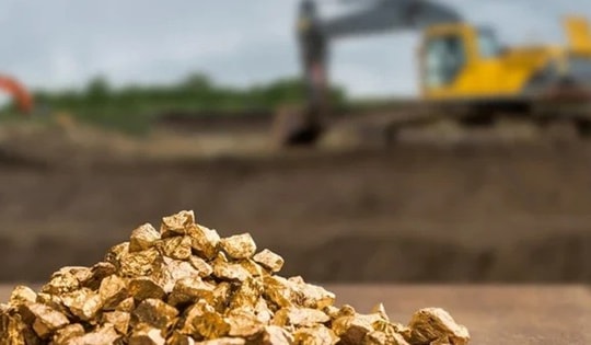 Công ty đào vàng lớn nhất Việt Nam giữa cơn sốt giá vàng lập đỉnh