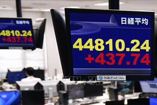 Cổ phiếu công nghệ tăng giá đưa chỉ số Nikkei 225 lên mức cao kỷ lục