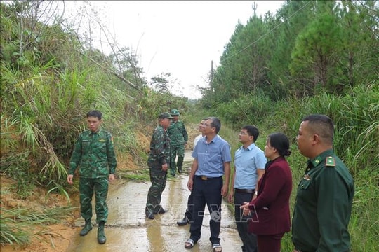 Cần sớm thông các tuyến đường bị sạt lở tại xã Đăk Plô (Quảng Ngãi)