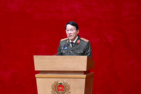 Phát động phong trào thi đua ‘Ba nhất’: Xây dựng Công an nhân dân kỷ luật nhất - trung thành nhất - gần dân nhất