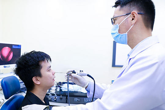 Vì sao hay chảy máu cam mùa lạnh?