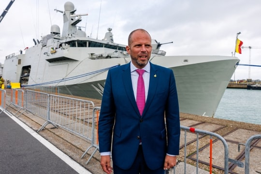 Bộ trưởng Bỉ kêu gọi 'bình tĩnh' sau lời đe dọa của ông Medvedev