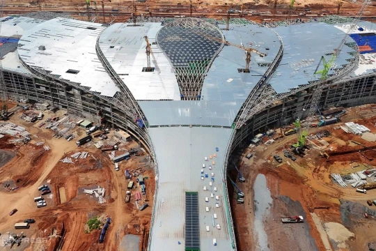 ACV lo thiệt hại nếu chần chừ chuyển đường bay về Long Thành