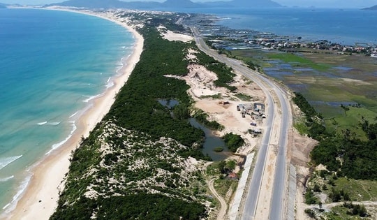 Tây Nguyên - Nam Trung Bộ: Cực tăng trưởng mới (*): Trái tim logistics