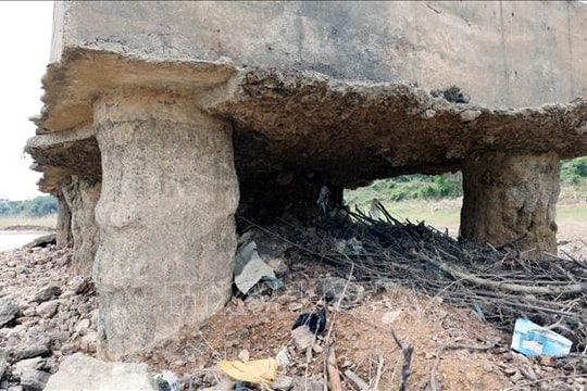 Khẩn trương rà soát chất lượng công trình cầu Sông Lô (Phú Thọ)