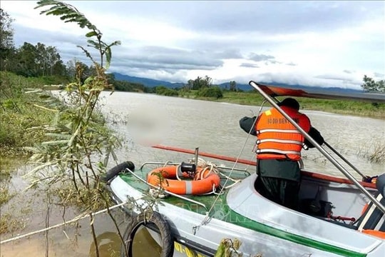 Tìm thấy thi thể người phụ nữ bị nước lũ cuốn trôi ở Quảng Trị