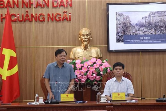 Thực hiện xả nước theo quy trình, di dời người dân khỏi vùng nguy hiểm