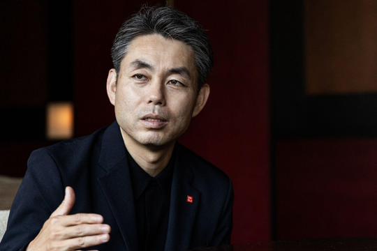 Tổng giám đốc công ty mẹ Uniqlo: Còn rất nhiều tiềm năng ở Việt Nam