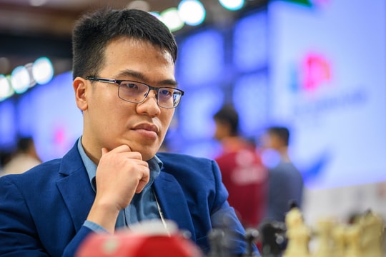 Quang Liêm vào vòng ba World Cup cờ vua