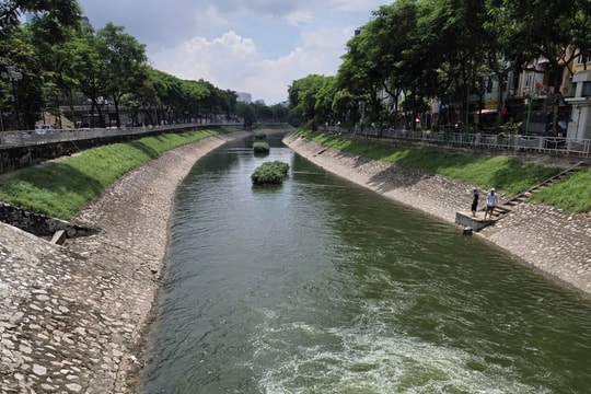 Hà Nội thay đổi phương án bổ cập nước cho sông Tô Lịch