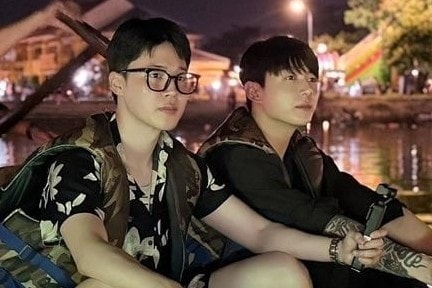 Xôn xao hình ảnh Jungkook, Jimin ở Việt Nam