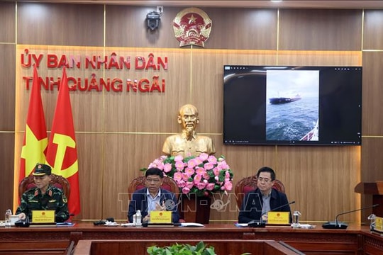 Gấp rút xây dựng phương án xử lý sự cố tàu Star Bueno mắc cạn tại Quảng Ngãi