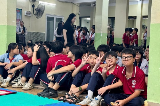 Sân khấu học đường bồi đắp tình yêu lịch sử và nghệ thuật dân tộc