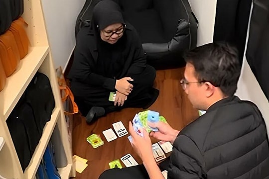 Cuộc sống trong căn phòng 4 m2 của vợ chồng tiến sĩ