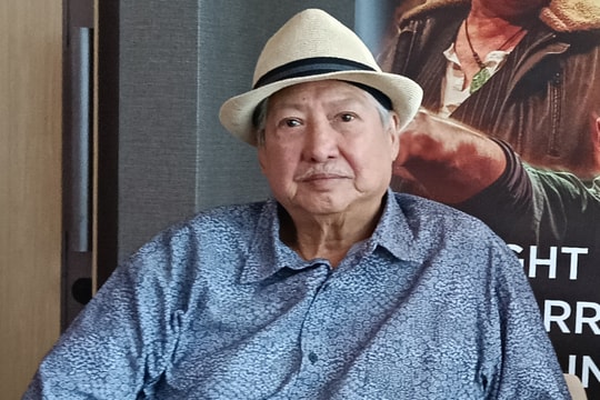 Tài tử Hồng Kim Bảo: 'Tôi nhớ phở'