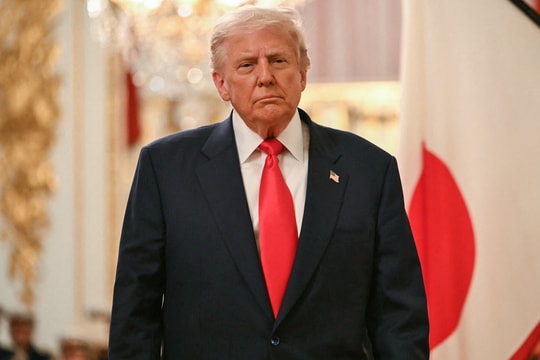 Tổng thống Trump có thể đi vào vết xe đổ của ông Biden khi phủ nhận lạm phát