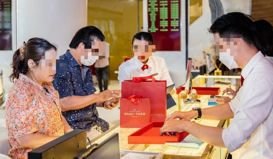 2 công ty vàng bạc đá quý bị phạt gần 1,8 tỉ đồng