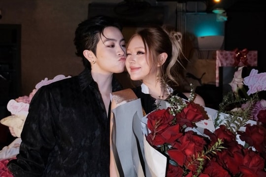 Ảnh tình tứ của Gil Lê và Xoài Non