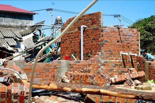 Bão số 13 gây thiệt hại nặng tại nhiều địa phương của tỉnh Gia Lai