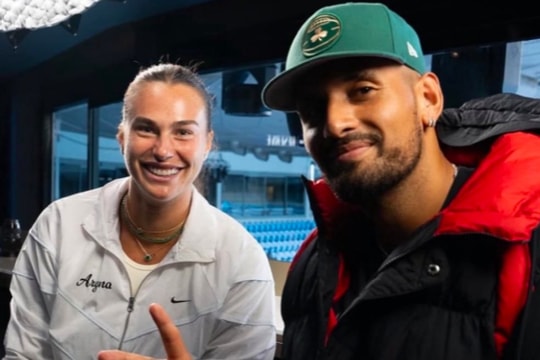 Sabalenka nhận lời đấu Kyrgios