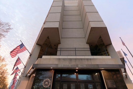 Bang Maryland kiện chính quyền Trump vì kế hoạch chuyển trụ sở FBI