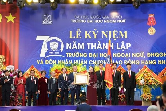 Lễ kỷ niệm 70 năm thành lập Trường Đại học Ngoại ngữ - Đại học Quốc gia Hà Nội