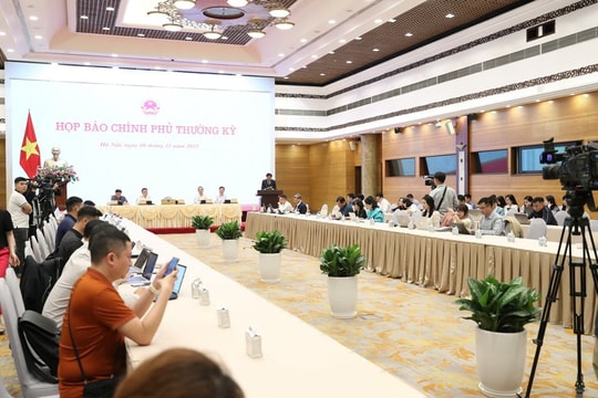 Nhiều địa phương bị giảm khoảng 0,2 điểm % tăng trưởng GDP do ảnh hưởng bởi bão lũ