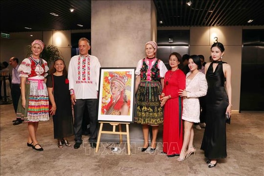 Vun đắp tình đoàn kết, hữu nghị qua 'Ngày văn hóa Slovakia'