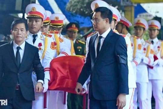 Tìm thấy nhiều phần hài cốt liệt sỹ ở khu vực hang Tám Cô