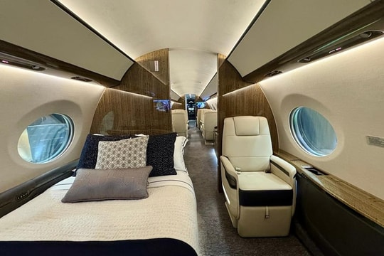 Bên trong 'căn nhà bay' của giới siêu giàu