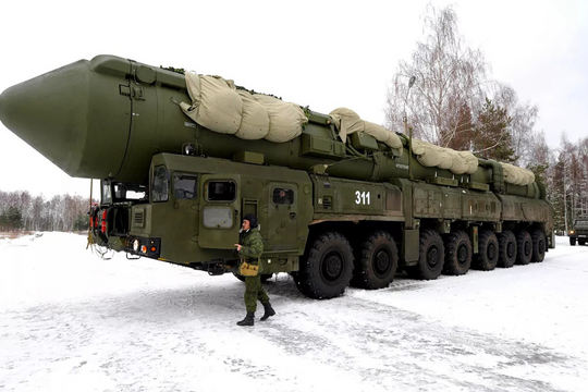 Cách Nga có thể nối lại thử vũ khí hạt nhân trong vài tuần