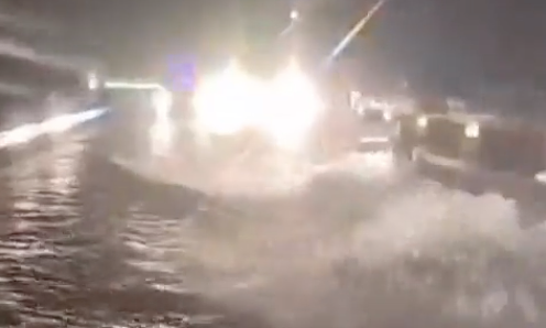 Cao tốc Vĩnh Hảo – Phan Thiết ngập sâu sau mưa lớn