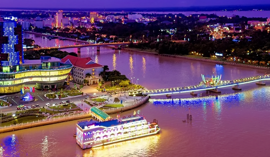 Cần Thơ lần đầu tổ chức 1 lễ hội đặc biệt, có drone show ở cầu đi bộ Ninh Kiều