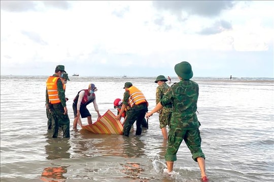 Tìm thấy thi thể du khách bị đuối nước tại biển Kê Gà