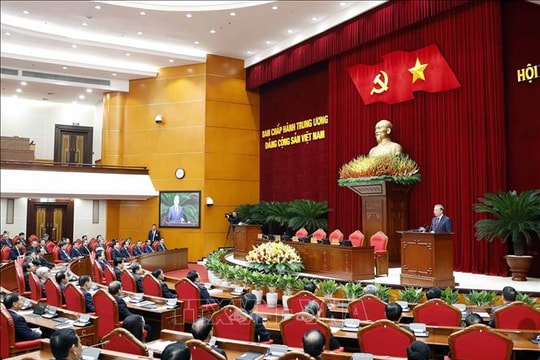 Tiếp tục đổi mới sắp xếp bộ máy hệ thống chính trị tinh gọn