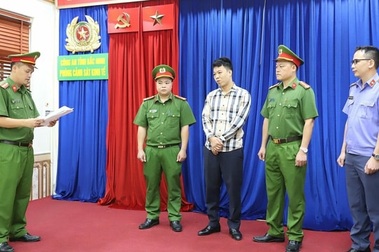 Dụ khách mua nhà đổ tiền vào 'dự án ma', lừa 130 tỷ đồng