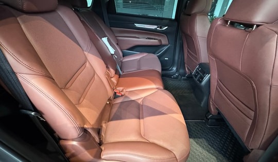 Ô tô bắt buộc có ghế an toàn cho trẻ em