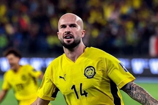 Bị FIFA cấm, cầu thủ nhập tịch 'hàng giả' đòi LĐBĐ Malaysia đền tiền