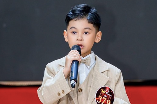 Cậu bé 6 tuổi đến từ Ninh Bình giành Quán quân MC nhí toàn quốc 2025