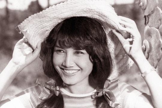 Mỹ nhân của 'Ván bài lật ngửa': Làm mẹ đơn thân 50 năm, an yên nơi xứ người