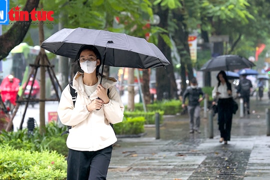 Miền Bắc xuất hiện nồm ẩm bất thường ngay sau ngày lập đông