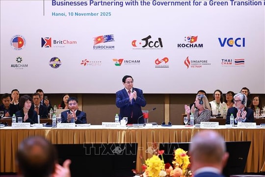 Thủ tướng Phạm Minh Chính dự Diễn đàn doanh nghiệp Việt Nam thường niên