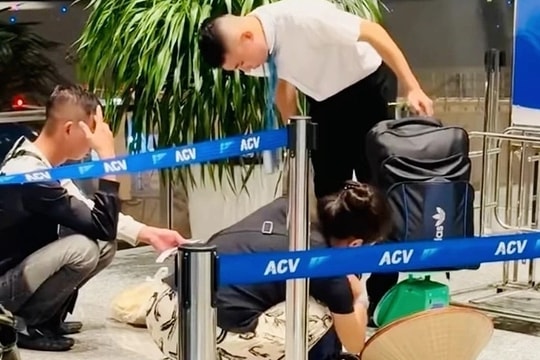 Cân hành lý xách tay là công bằng nhưng cần văn minh