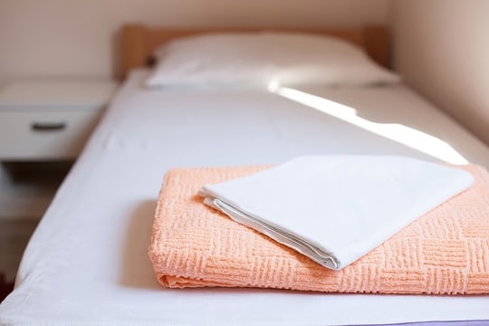 Khách trả giá đắt vì phá hoại phòng khách sạn